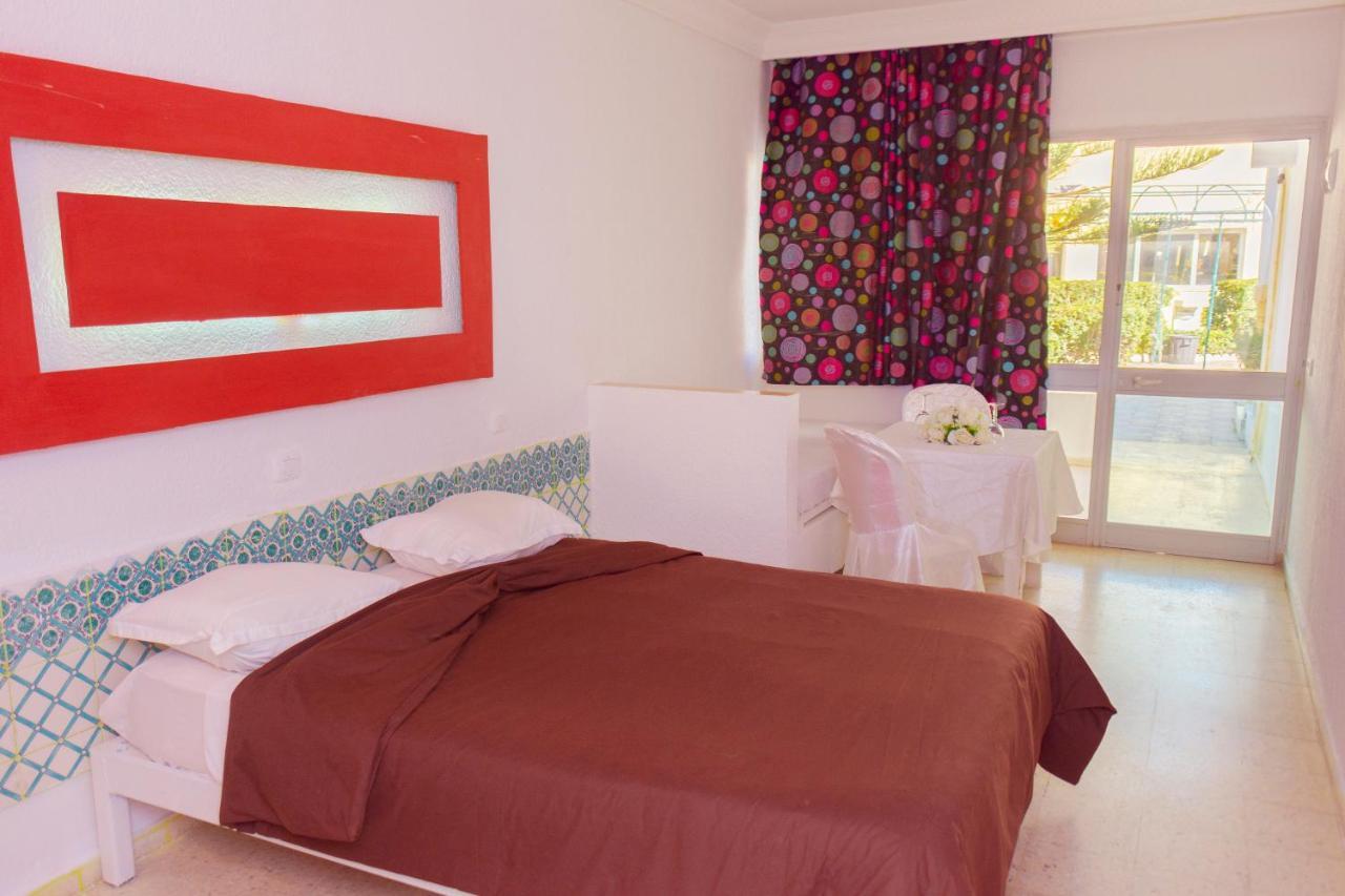 Complexe Touristique Sidi Salem Hotel Бизерта Екстериор снимка